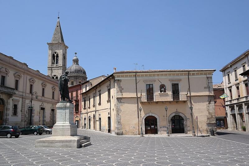 sulmona vista di piazza xx settembre