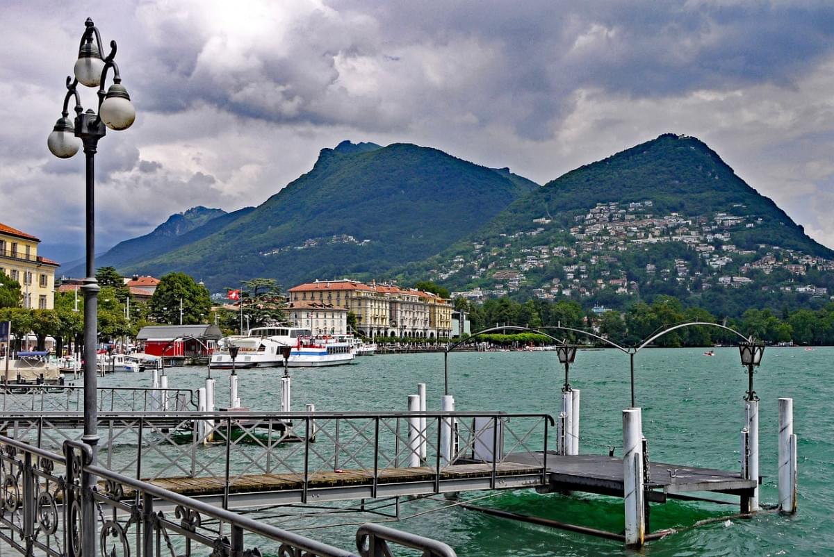 svizzera lugano lungolago centro