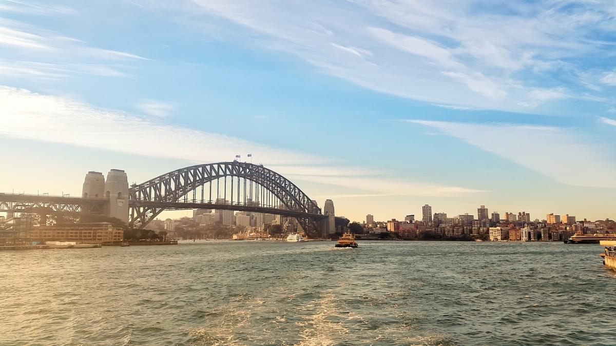 sydney harbour bridge australia