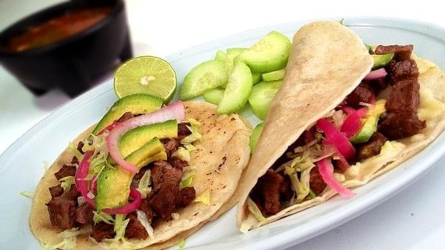 tacos messicano carne asada cibo