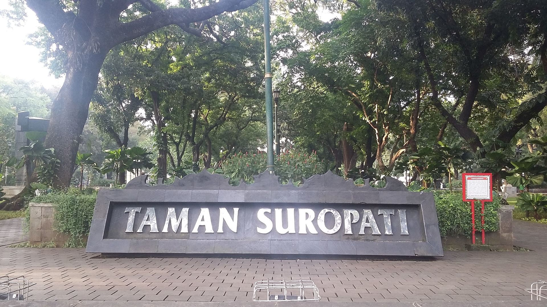 tamansuropati 1