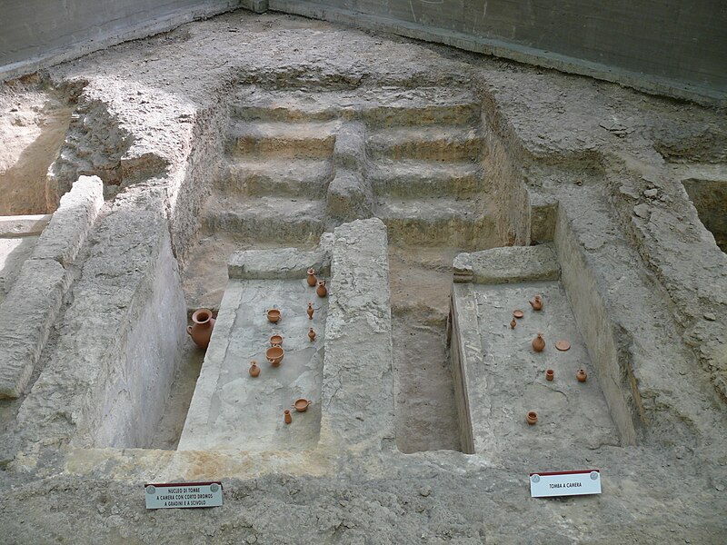 taranto necropoli via marche