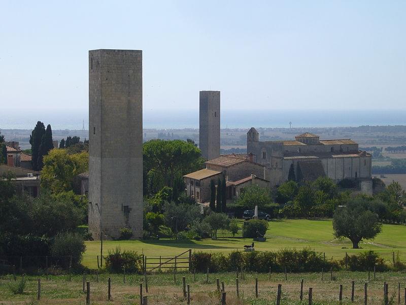 tarquinia s maria in castello 1180332