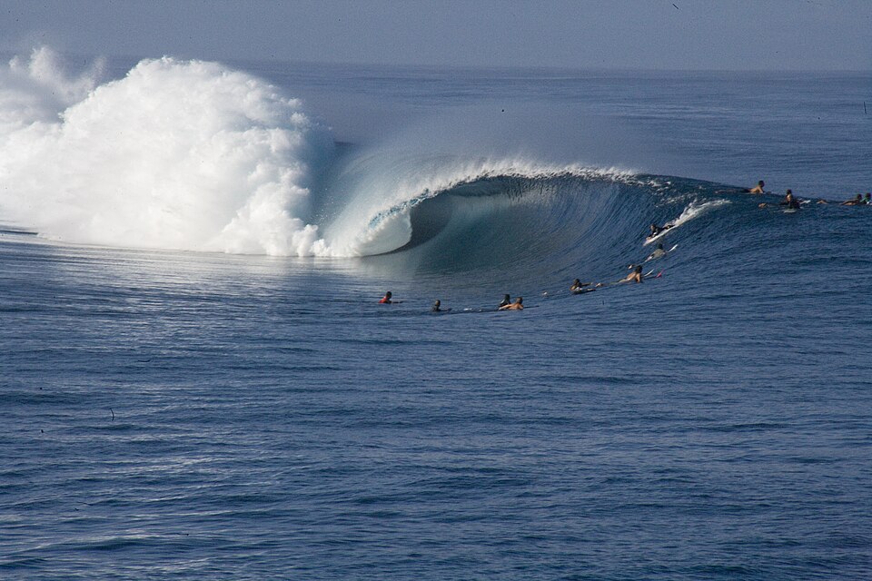 teahupo o surfing