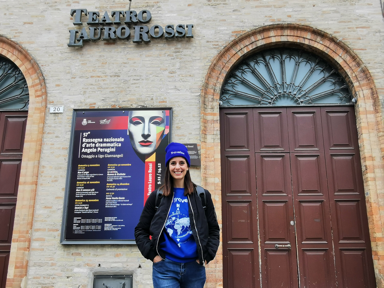 teatro lauro rossi 1