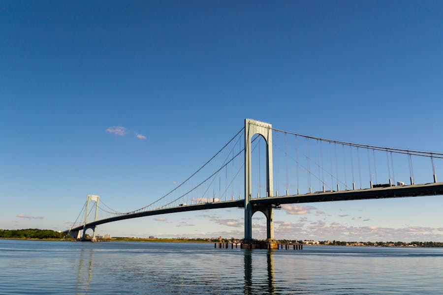 the bronx whitestone bridge in new york 1