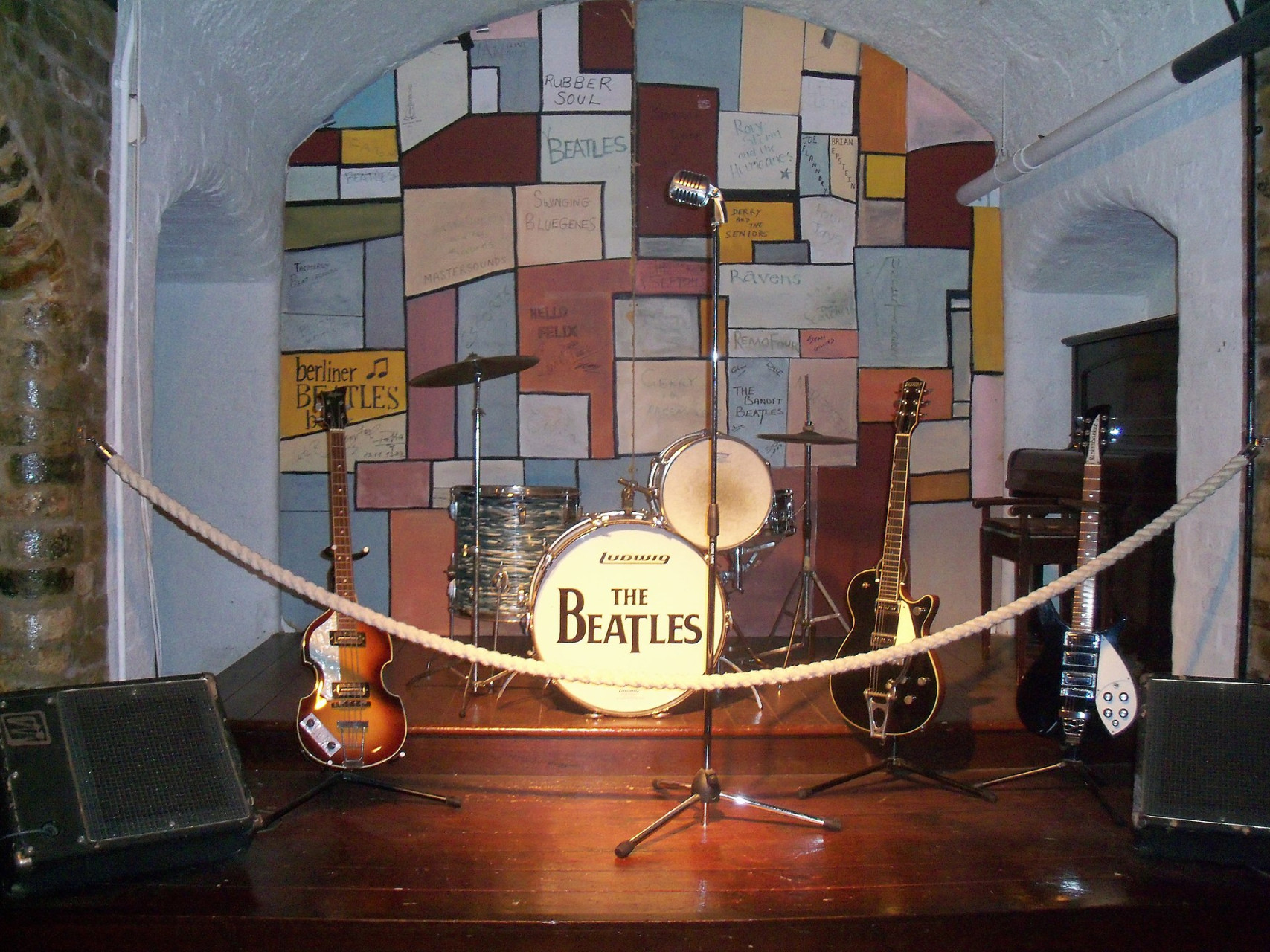 the cavern replica of the beatles story museum 0
