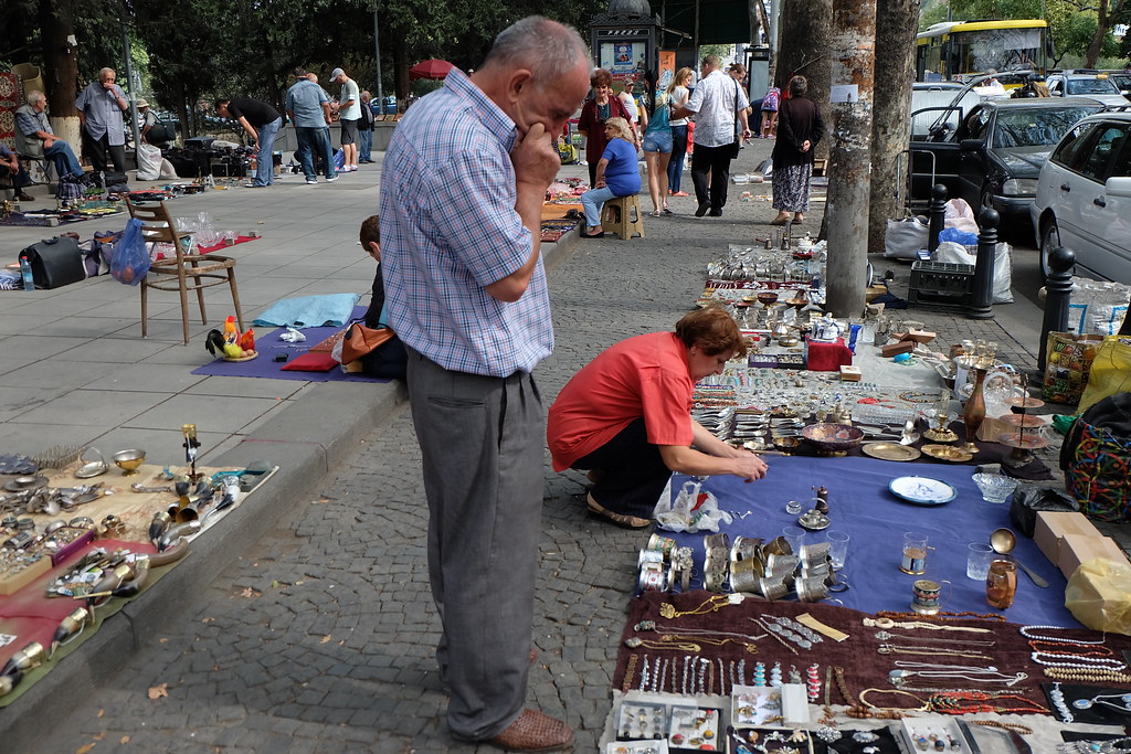 the fascinating dry bridge market is just being set up
