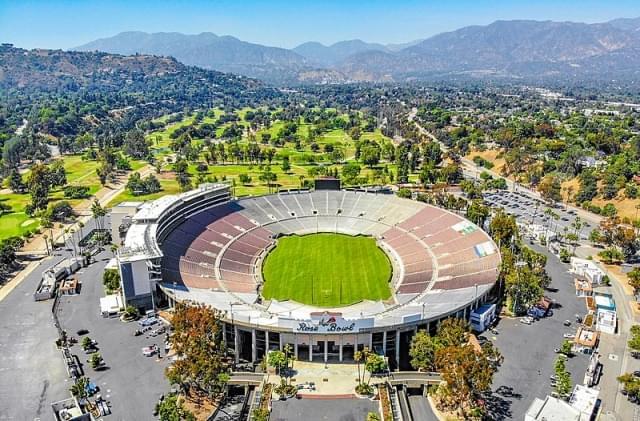 the rose bowl pasadena dall alto