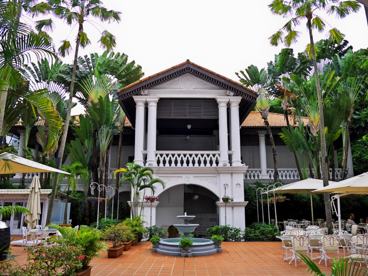 the vintage raffles hotel singapore