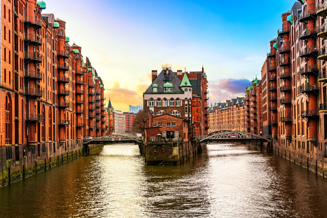 the warehouse district speicherstadt during sunset in hamburg germany old warehouses in hafencity quarter in hamburg