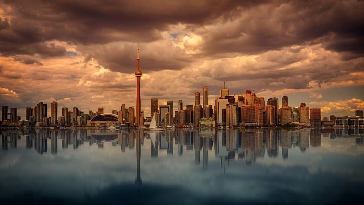 toronto skyline acque tramonto