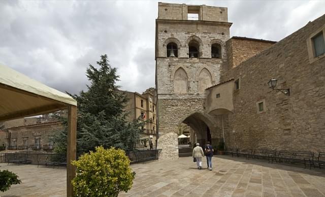 torre dei ventimiglia gangi