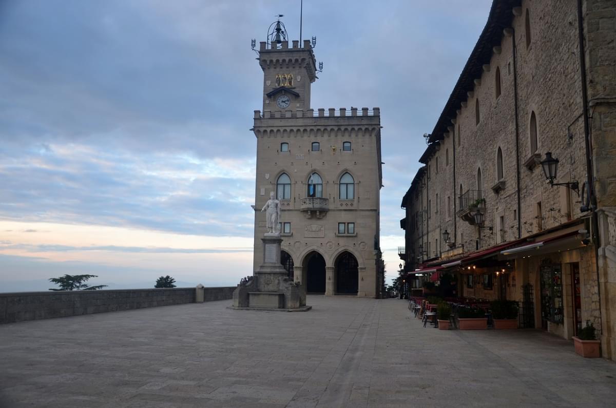 torre piazza san marino 1 1