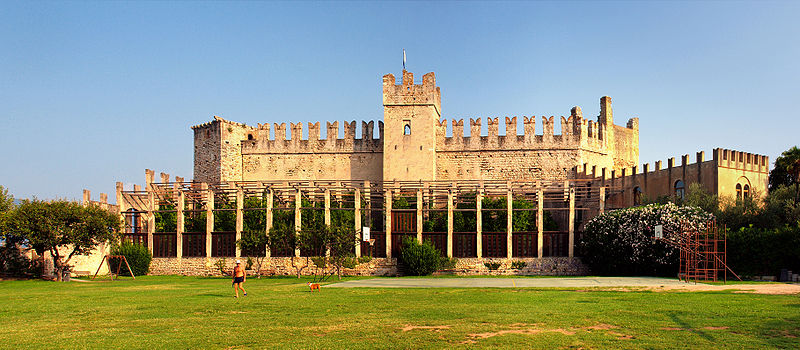 torri del benaco chateau della scala