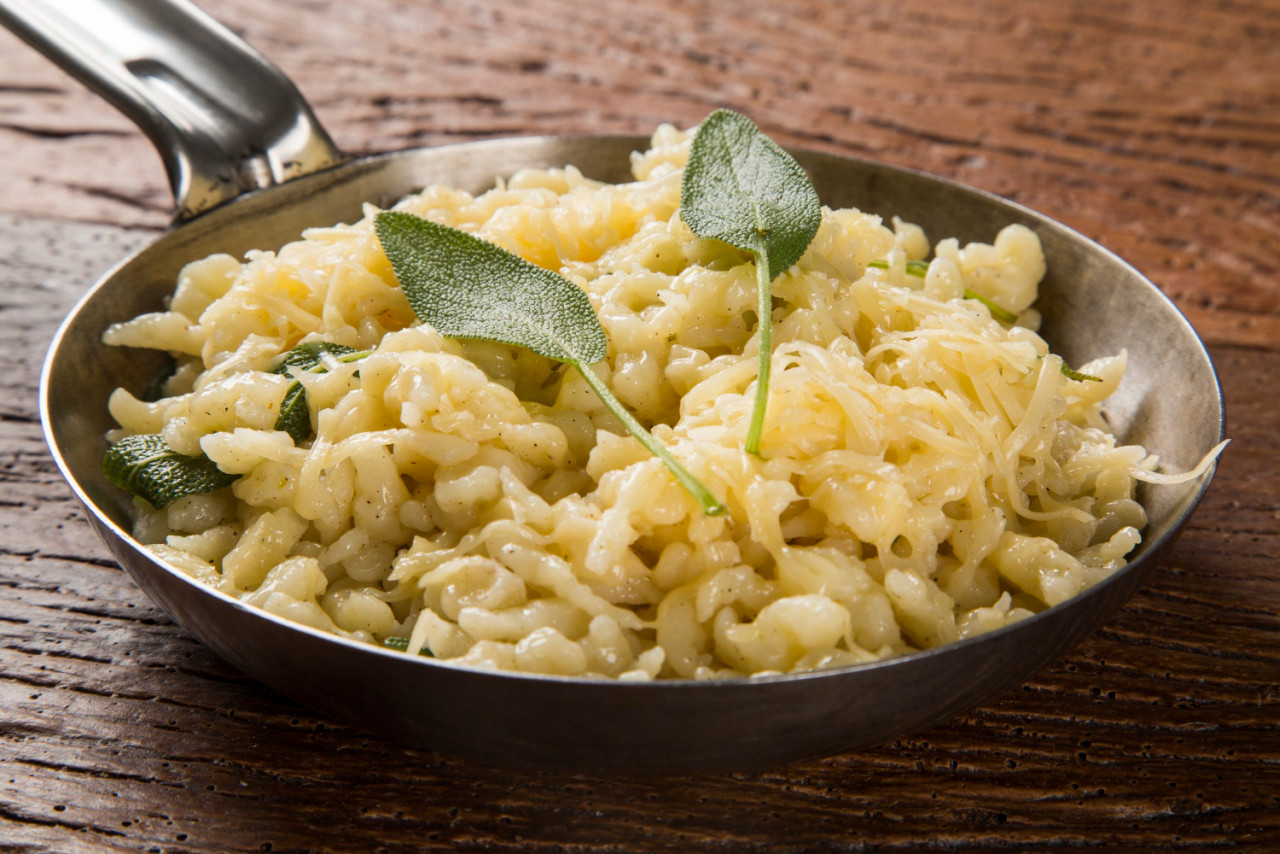 traditional bavarian spatzle boiled egg noodles 1