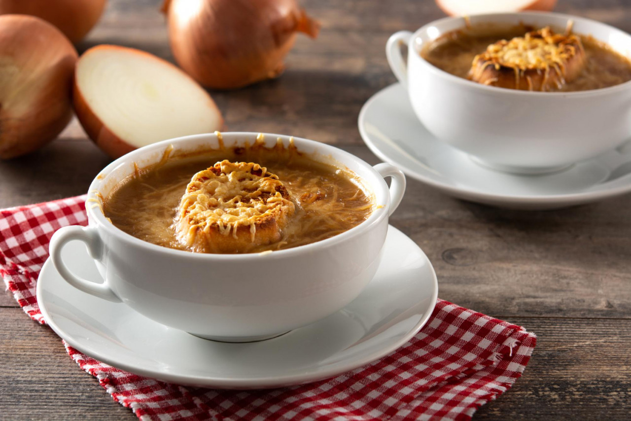 traditional french onion soup wooden table