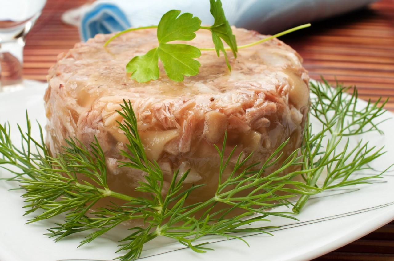 traditional russian food aspic meat jelly