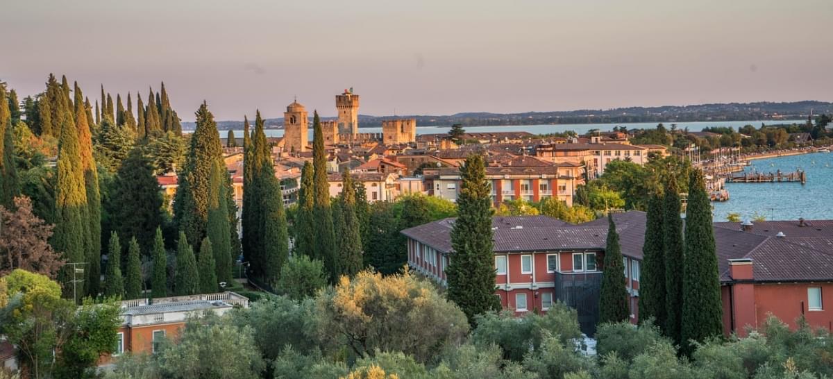 tramonto lago di garda italia