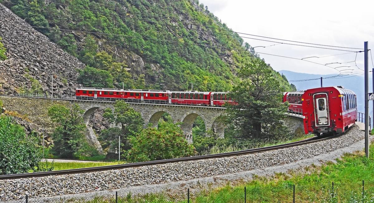 trenino rosso del bernina