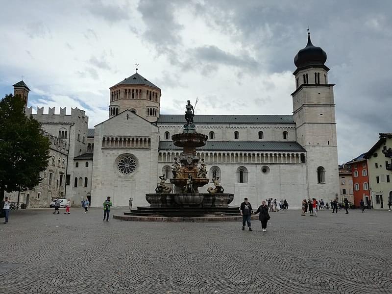 trento piazza duomo