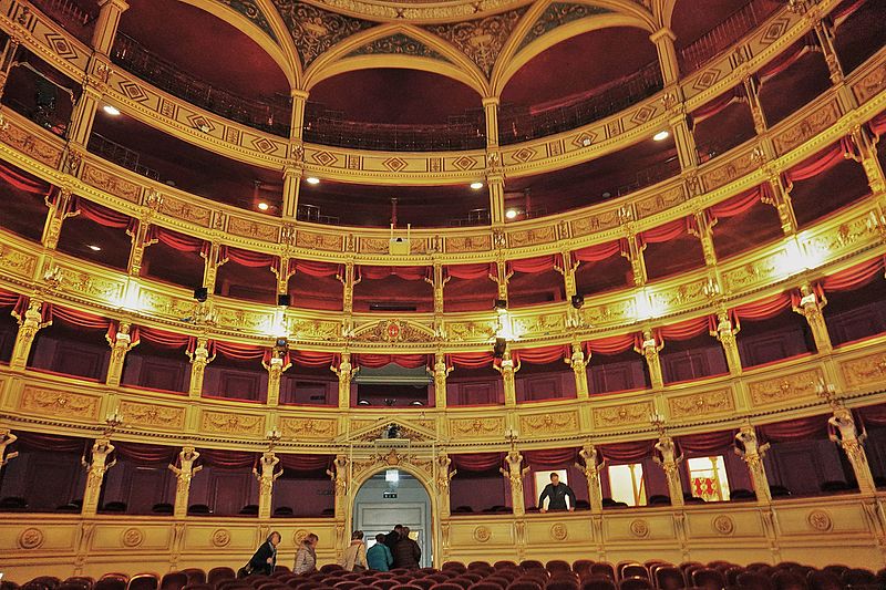 Triest Teatro Verdi Innen 1
