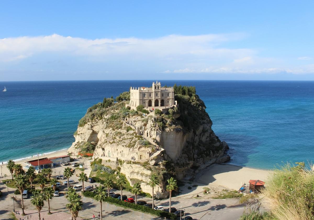 tropea duomo di tropea italia mare