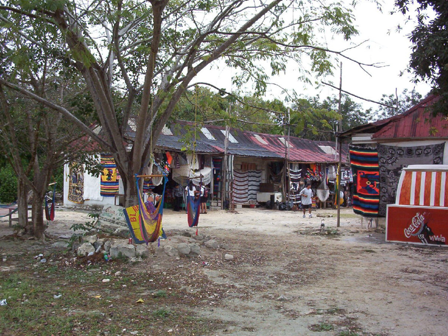 tulum pueblo 2002 01