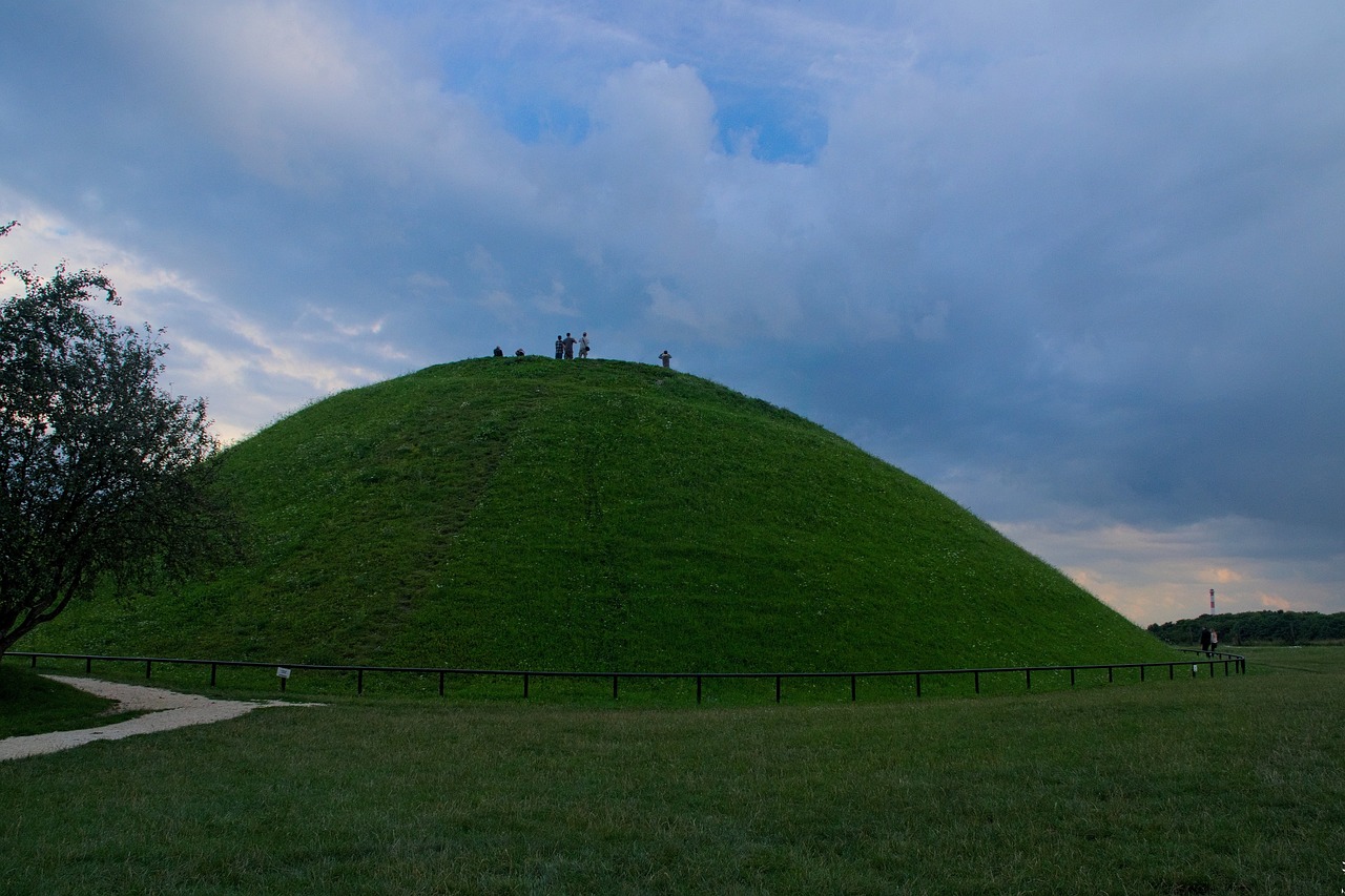 tumulo cracovia polonia storia 1