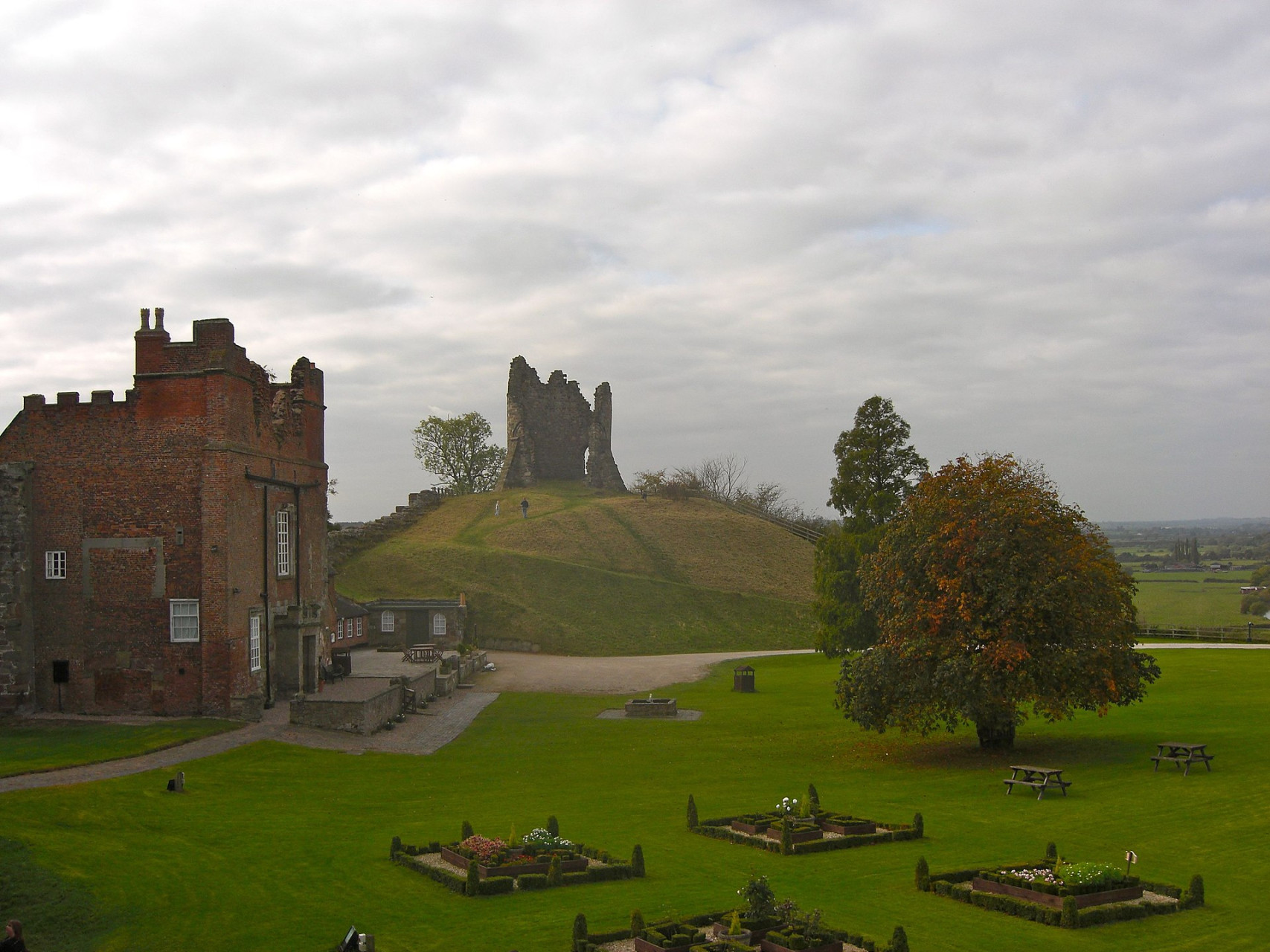 tutbury castle