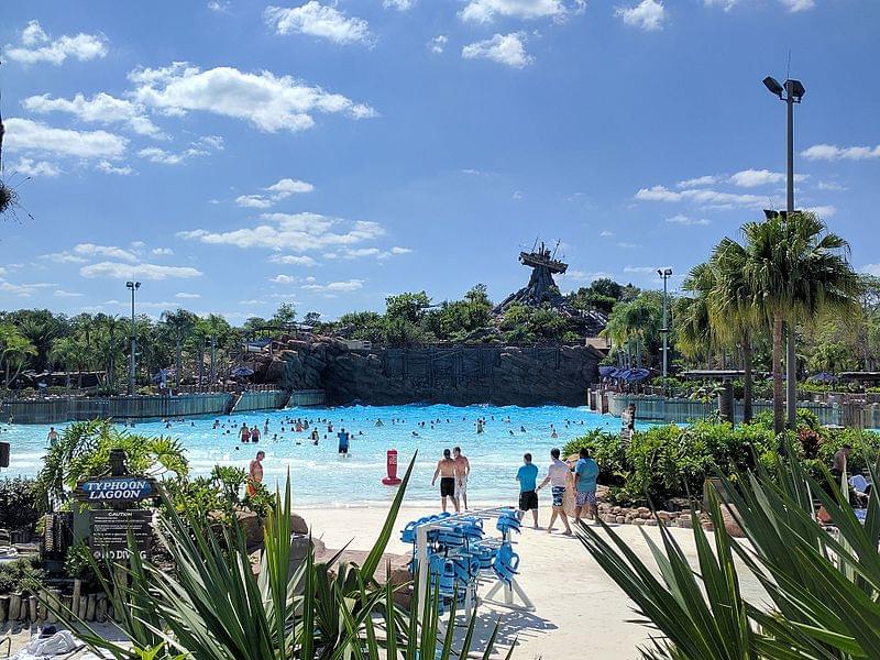 typhoon lagoon surf wave pool orlando