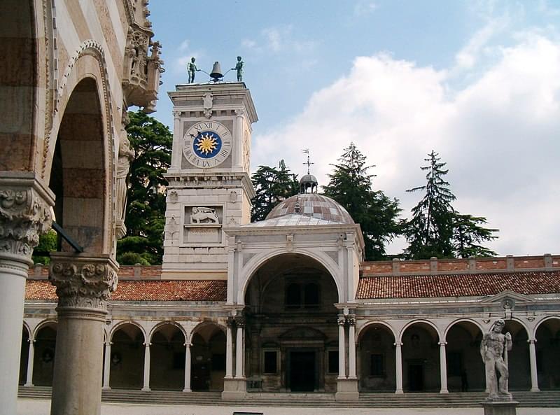 udine piazza liberta 01 1