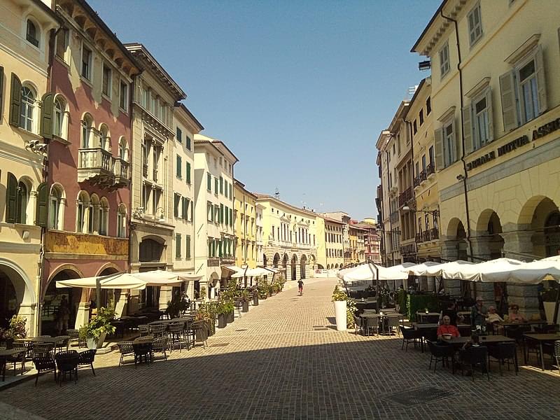 udine via mercatovecchio