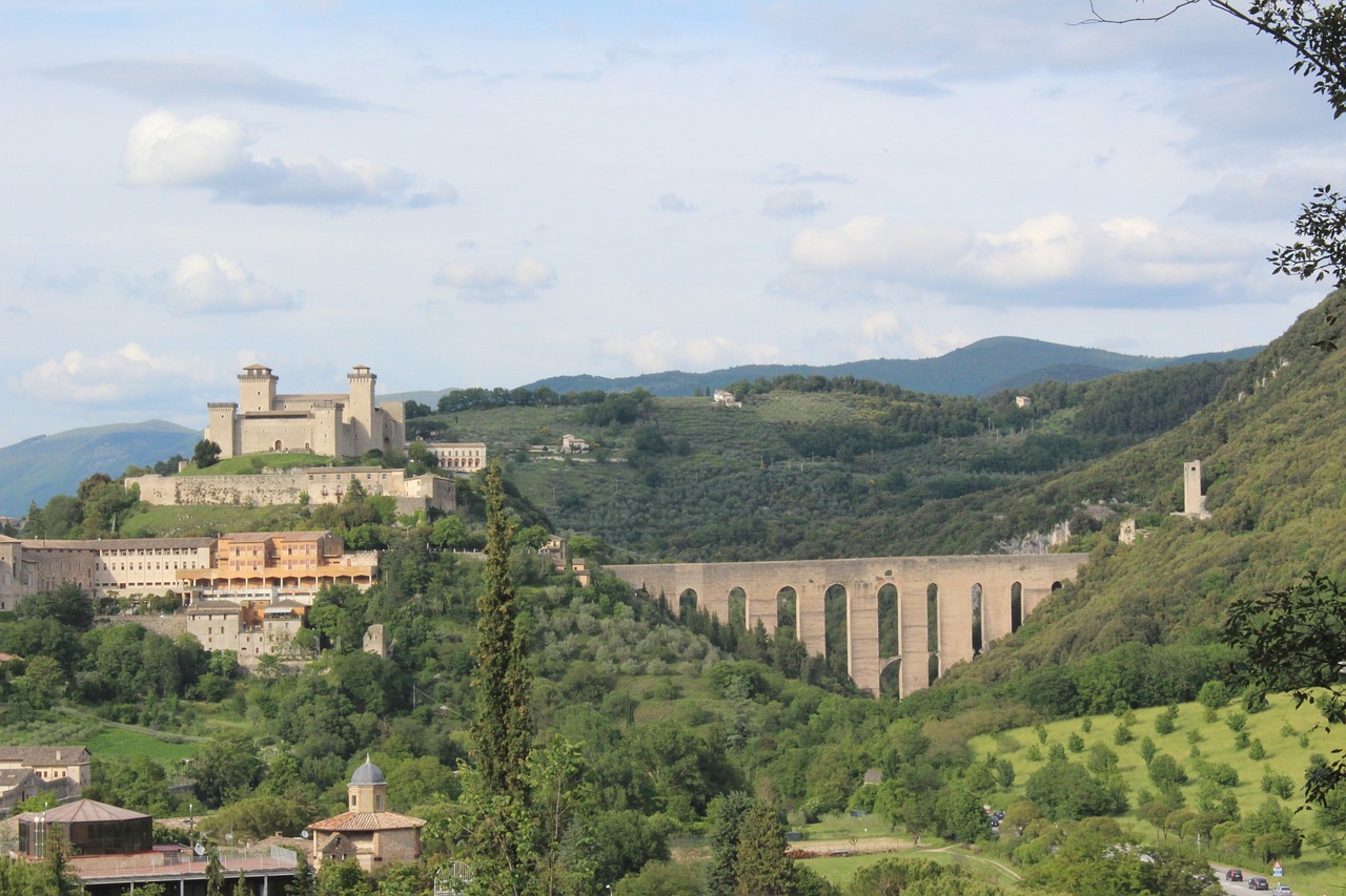 umbria spoleto panorama