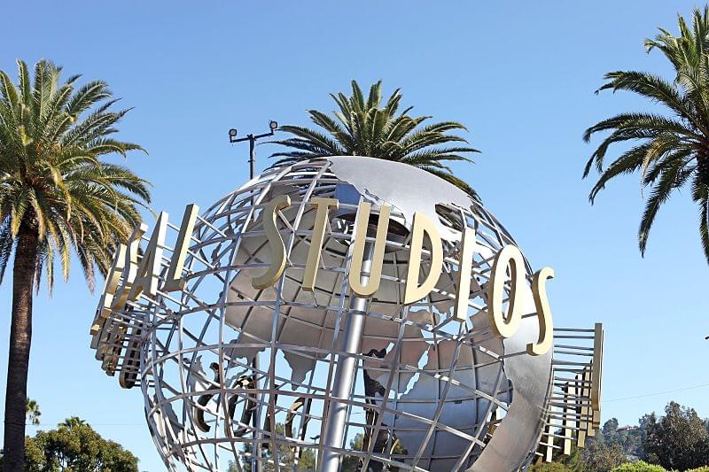 universal studios globe