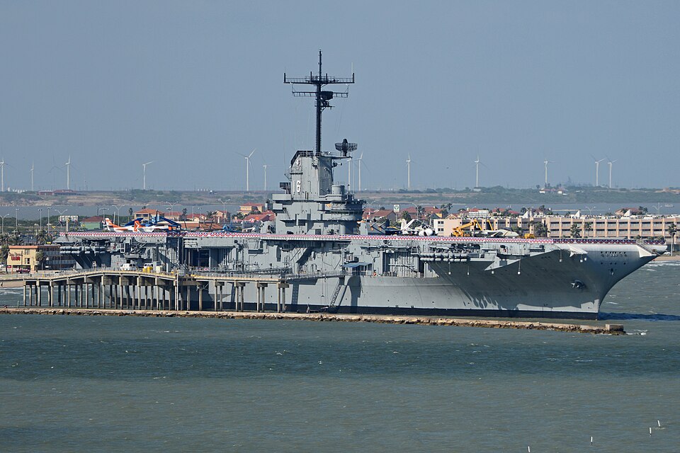 uss lexington cv 16 27166009028