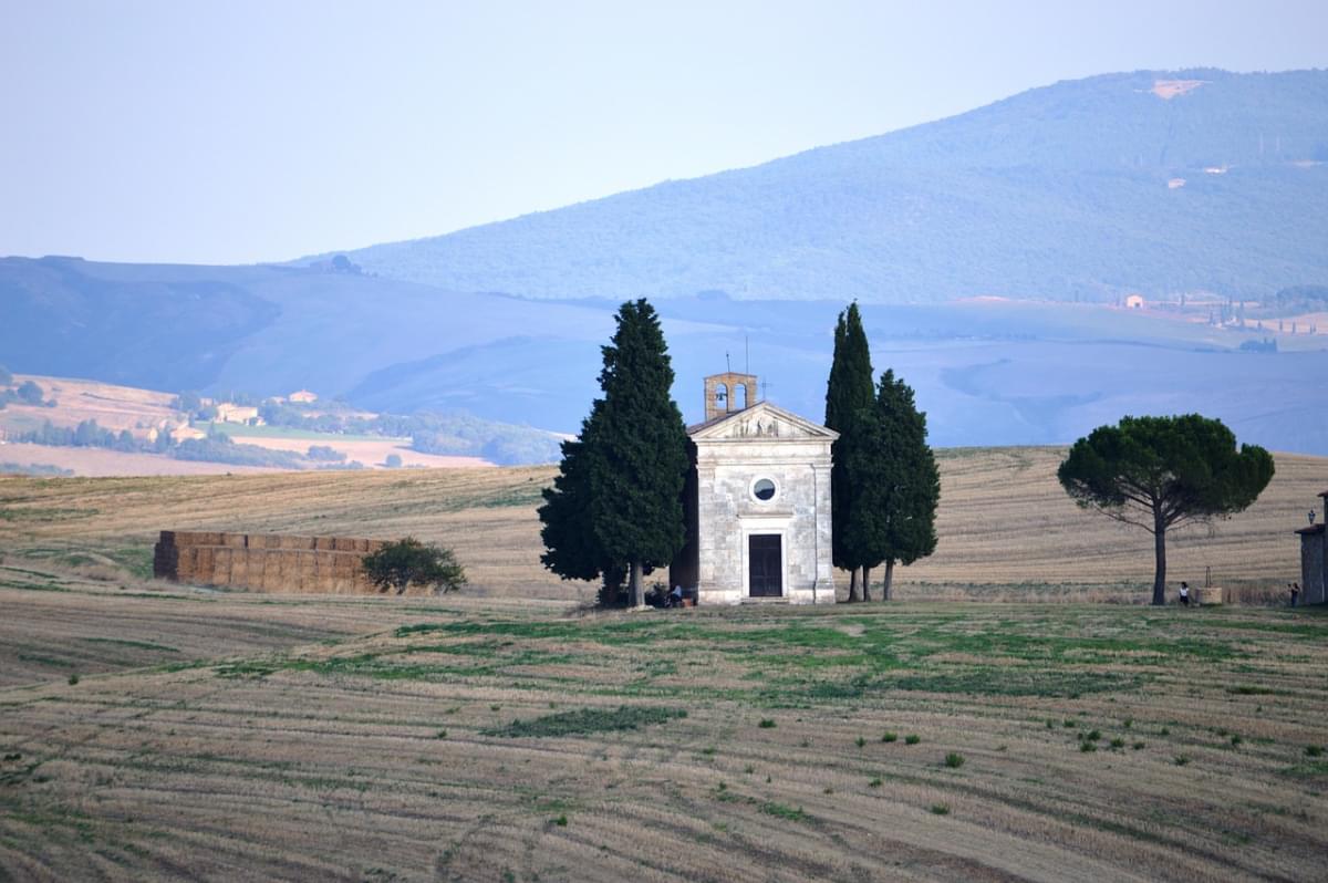 val d orcia toscana tuscany chiesa 1