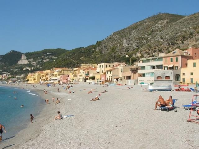 Le 10 Spiagge Più Belle Della Liguria
