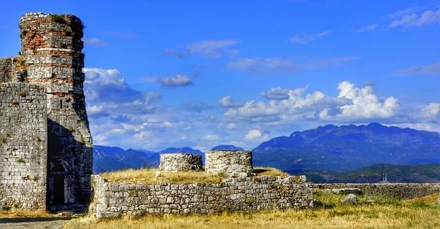 vecchio castello di rozafa albania