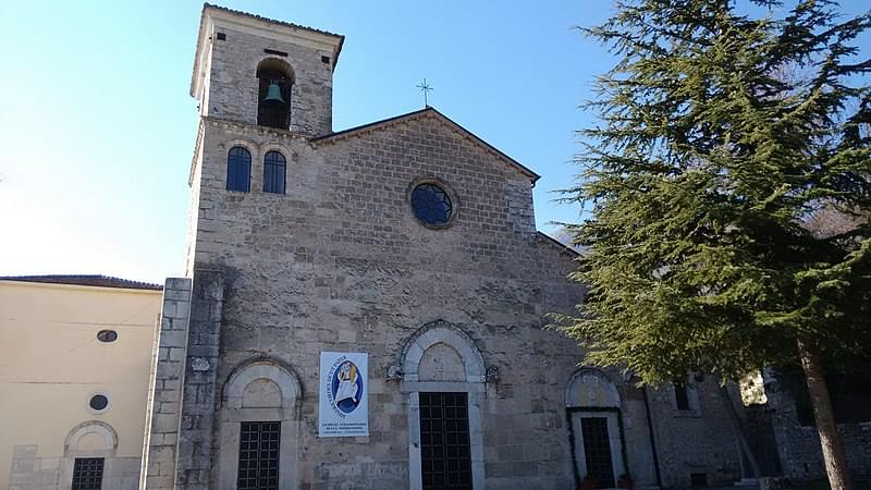 venafro concattedrale di santa maria assunta facciata 1