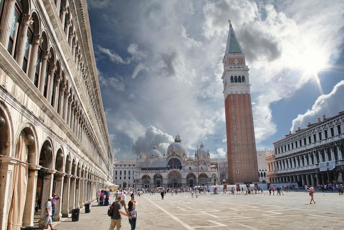 venezia piazza san marco duomo 1