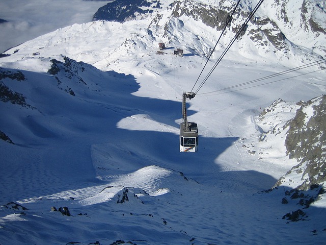 verbier la funivia neve