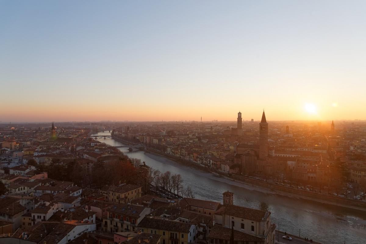 verona tramonto paesaggio italia