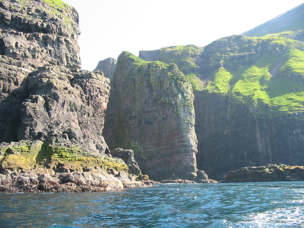vestmanna cliffs
