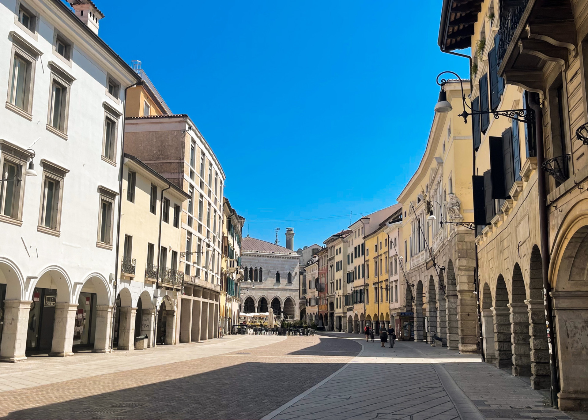 via mercatovecchio 2