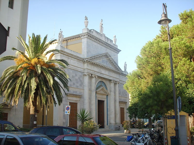 viareggio chiesa di sant andrea veduta