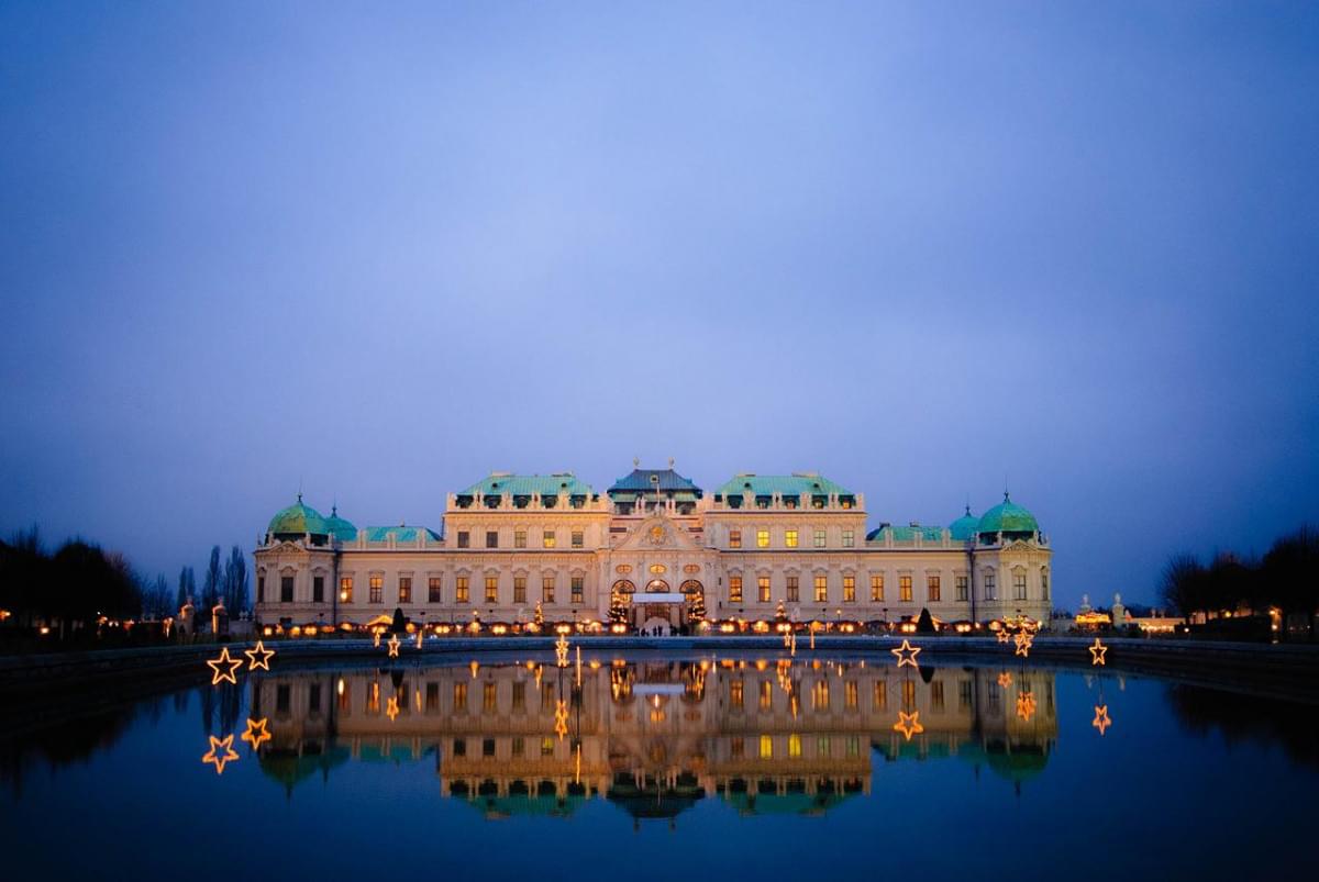 vienna notte austria belvedere