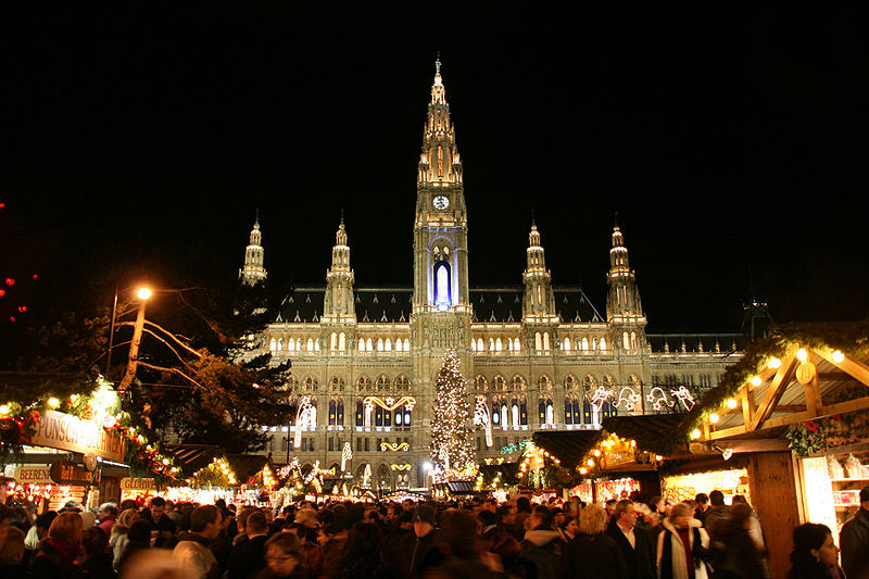 vienna rathaus