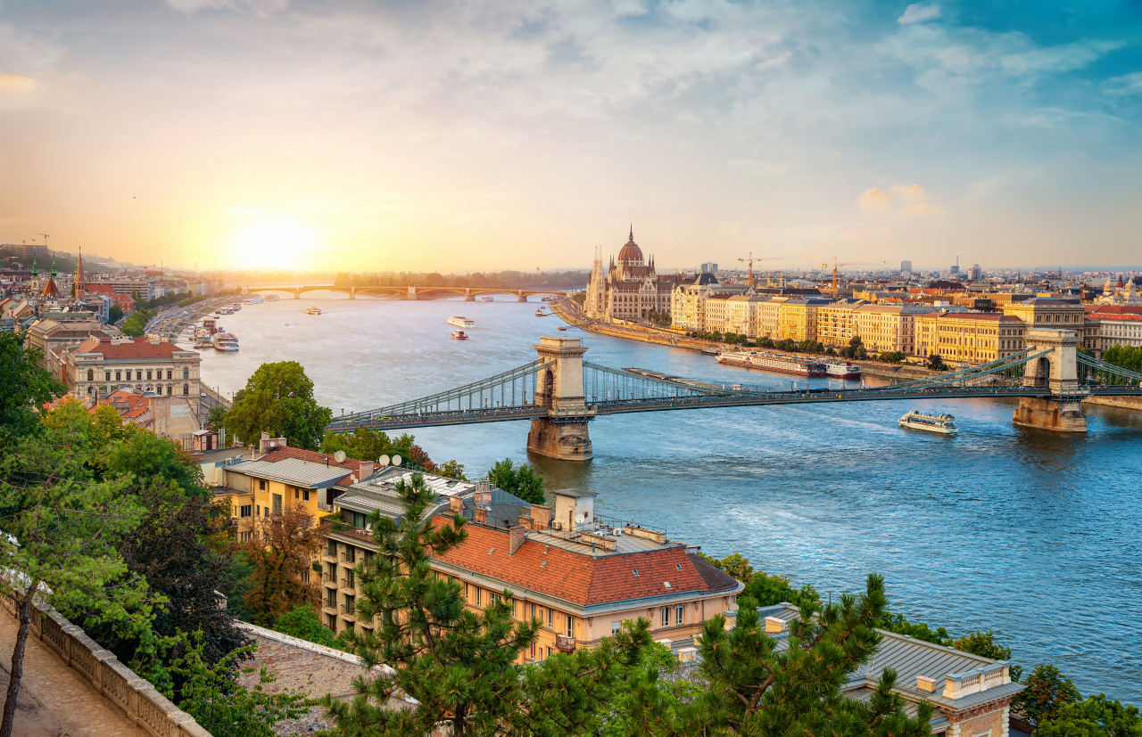 view budapest landmarks beautiful sunset