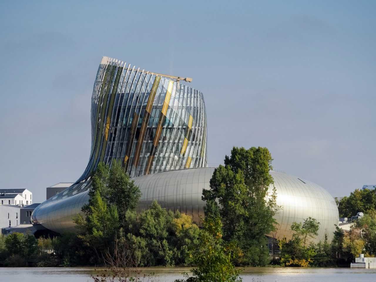 view la cite du vin building bordeaux